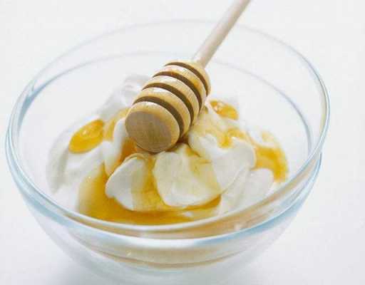  煮酸奶放多少蜂蜜「做酸奶放多少蜂蜜」
