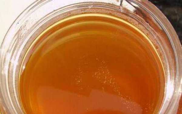 发黄的蜂蜜是什么蜜蜂-发黄的蜂蜜是什么蜜