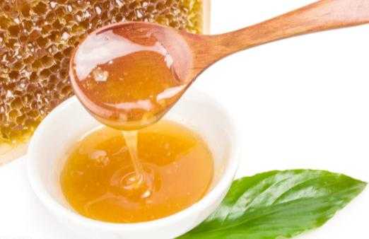 吃蜂蜜膏有什么作用,蜂蜜膏会长胖吗 