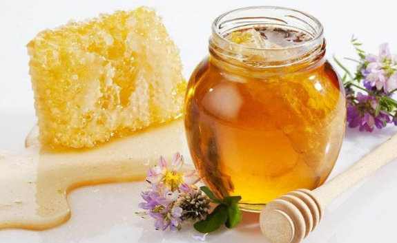 土蜂蜜怎么吃美容养颜