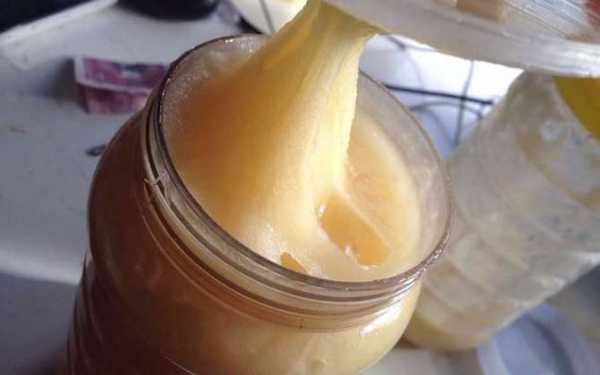  原生蜂蜜结晶怎么冲水「原生蜂蜜的功效」