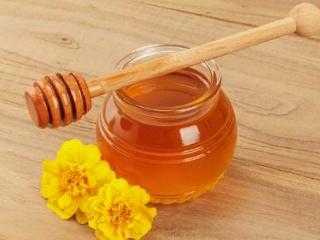  什么蜂蜜适合保肝「什么蜂蜜适合保肝护肝」