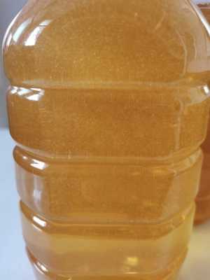 蜂蜜要放在什么瓶里好,蜂蜜需要用什么瓶子保存 
