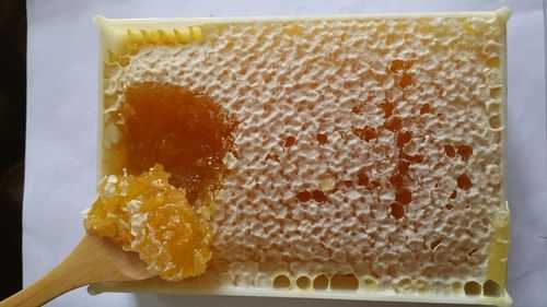 蜂蜜的固体是什么的_蜂蜜有固体的吗,固体蜂蜜好不好