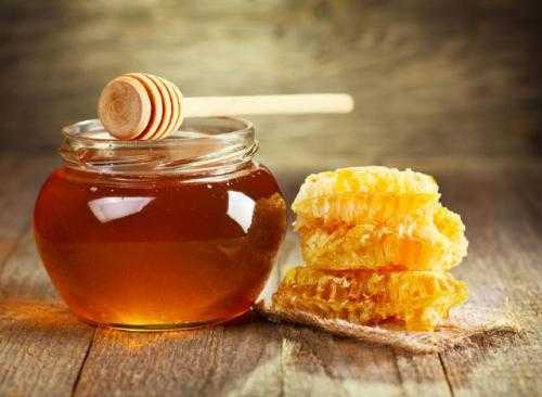  一次吃多少蜂蜜合适「一次吃多少蜂蜜合适减肥」