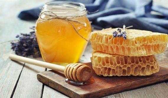  什么蜂蜜不能一起吃「蜂蜜跟什么不合」