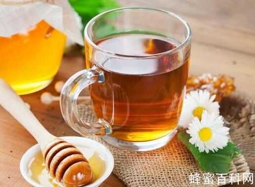 茶叶浸泡蜂蜜怎么做法,茶叶泡水加蜂蜜的功效 