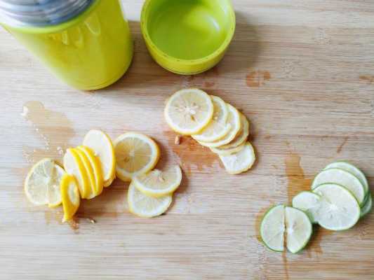 如何做蜂蜜柠檬水做法 峰蜜柠檬水怎么做