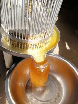 蜂蜜榨出来还需要煮么 蜂蜜压榨出来怎么处理
