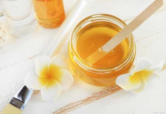 蜂蜜抹在皮肤上为什么疼