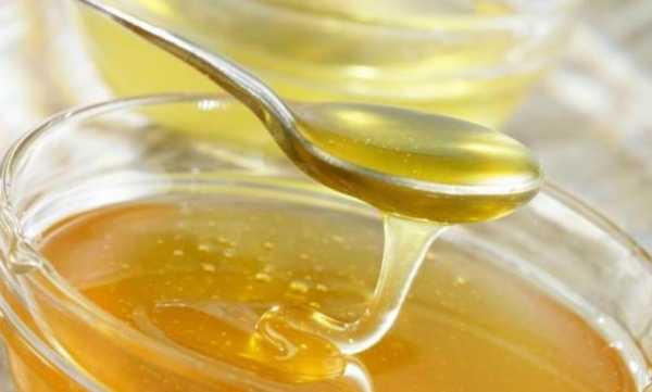  想皮肤好喝什么蜂蜜「皮肤暗沉喝蜂蜜水有用吗」