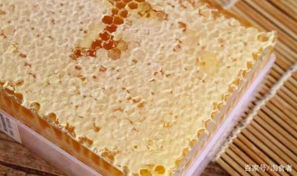 蜜蜂巢怎么泡,蜂巢蜜用什么水泡 
