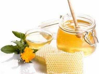 蜂蜜水适合什么人群喝