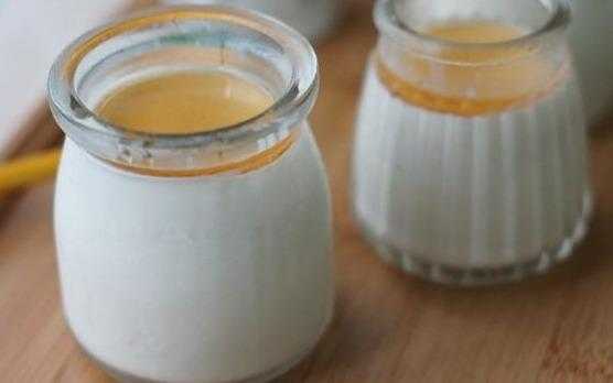  自己做酸奶什么时候放蜂蜜「自制酸奶先放蜂蜜还是后放蜂蜜」