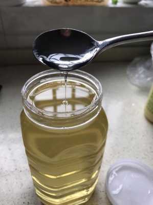 蜂蜜怎么化在水里_怎么把蜂蜜里的水分离出来