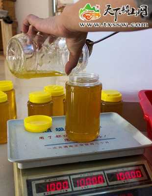 蜂蜜提炼出来的是什么东西 蜂蜜中的矿物质用什么提取