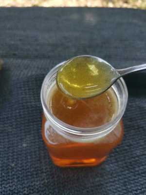 蜂蜜为什么会发酸呢 蜂蜜为什么会发酸味