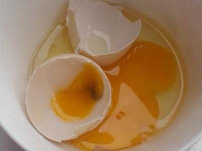 鸡蛋蘸蜂蜜吃有什么功效