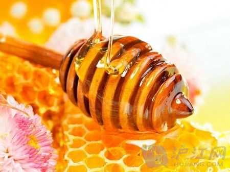 蜂蜜都有什么味道的都是什么功效 蜂蜜有什么味