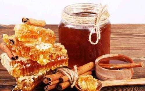 蜂蜜和什么止咳效果好,蜂蜜和什么搭配可以止咳 